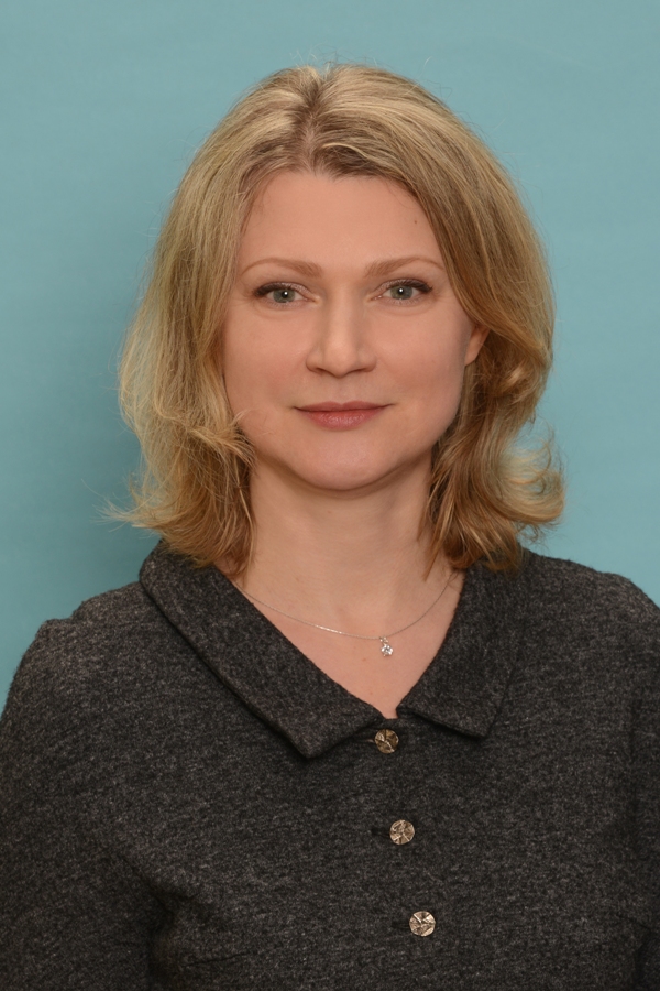 Чистякова Елена Алексеевна.